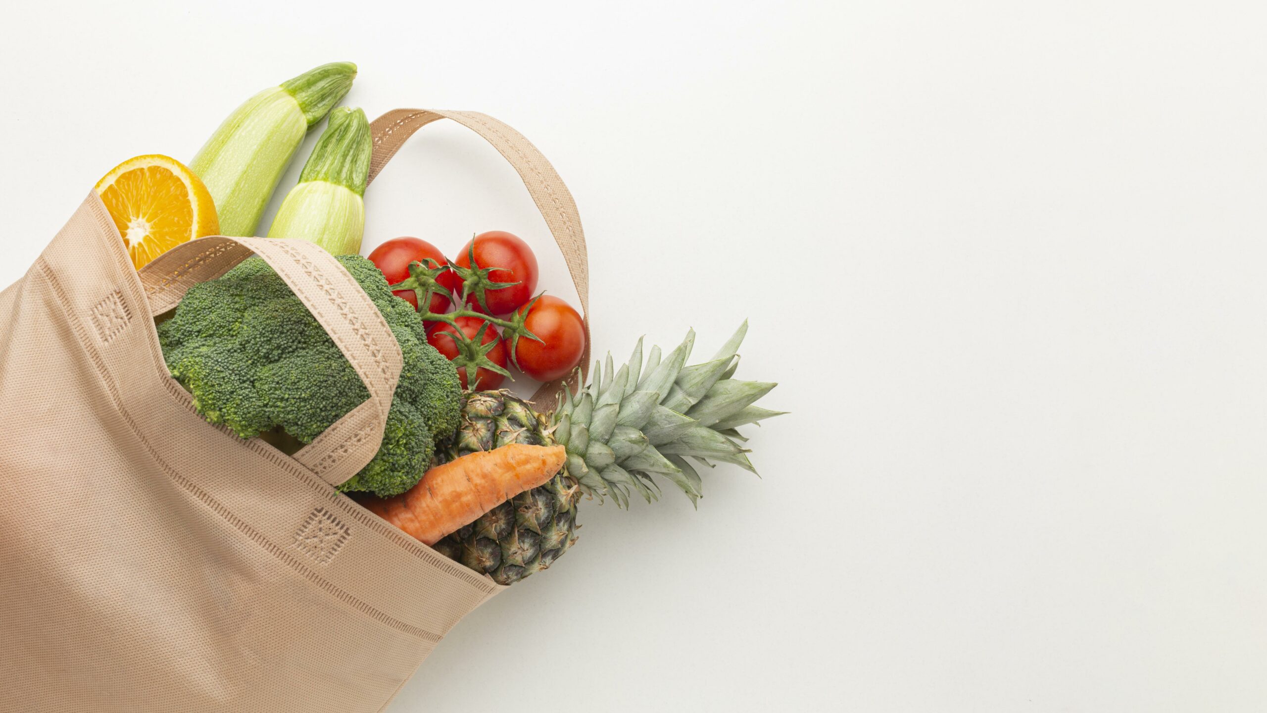 reusable bag from grocery stores, department stores and brands for circular economy